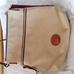 Dooney & Bourke Bag